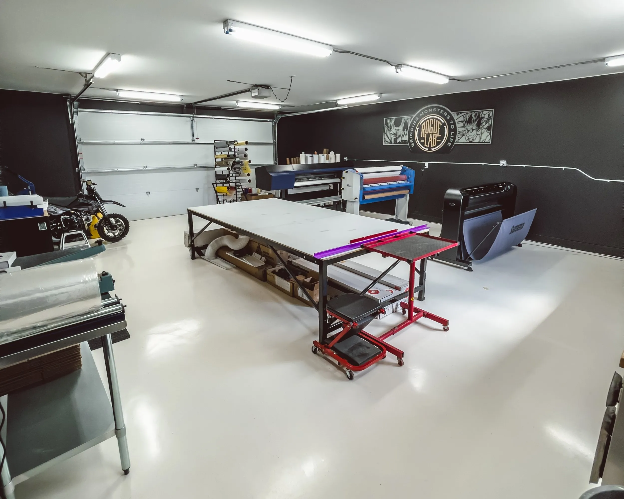 Interior of the Rogue Lab shop 2.0 floor